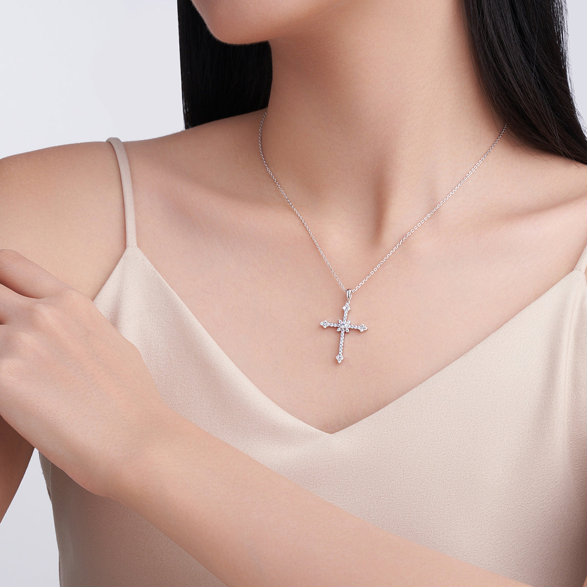 Pavé Cross Moissanite Pendant Necklace