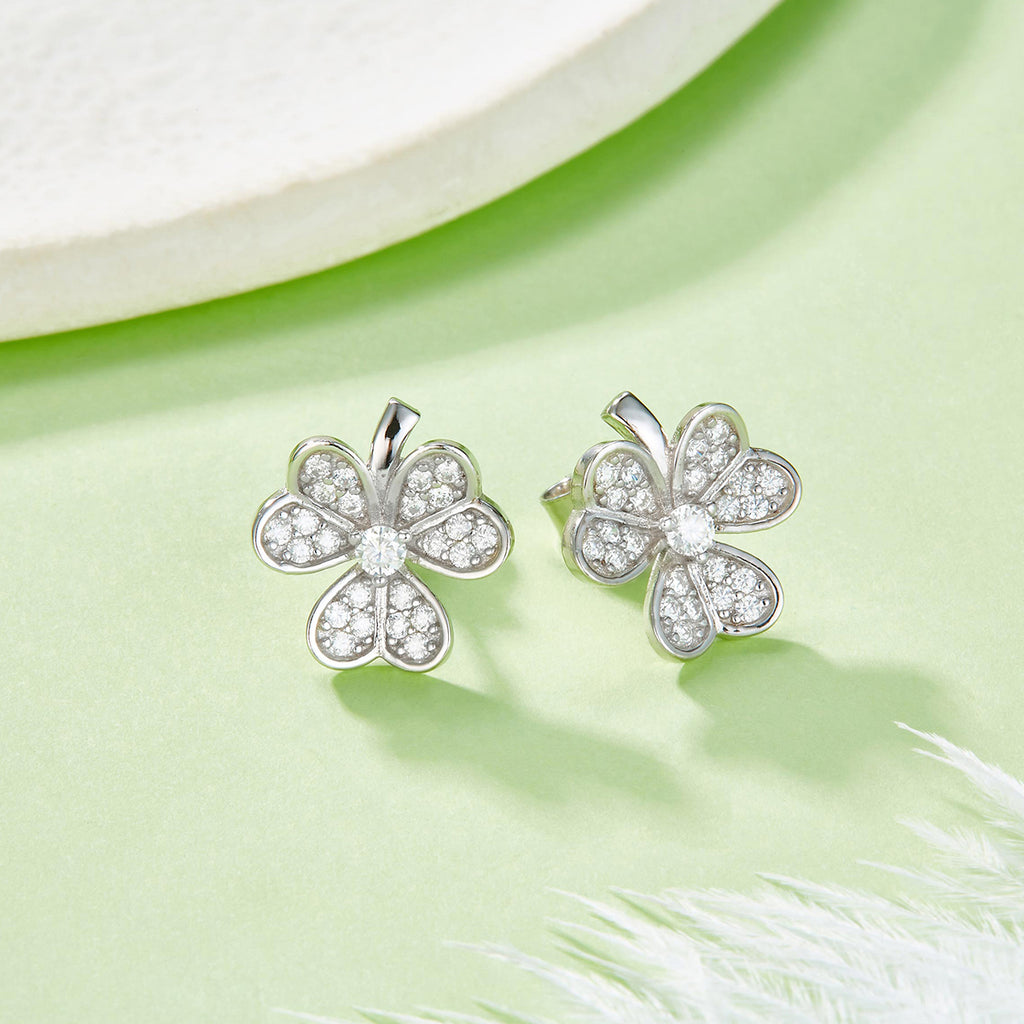 Lucky Three‑Leaf Clover Moissanite Jewelry Set in 925 Sterling Silver with 18K White Gold Plating – 0.38 ct