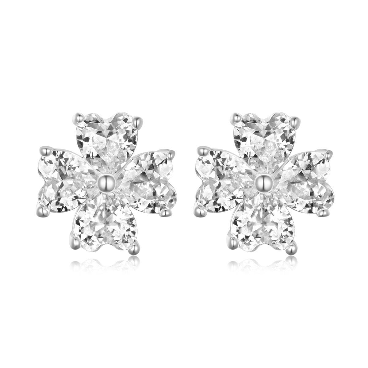 Heart‑Shaped Clover Moissanite Stud Earrings in 925 Sterling Silver with 18K Gold Plating – 2.4 ct