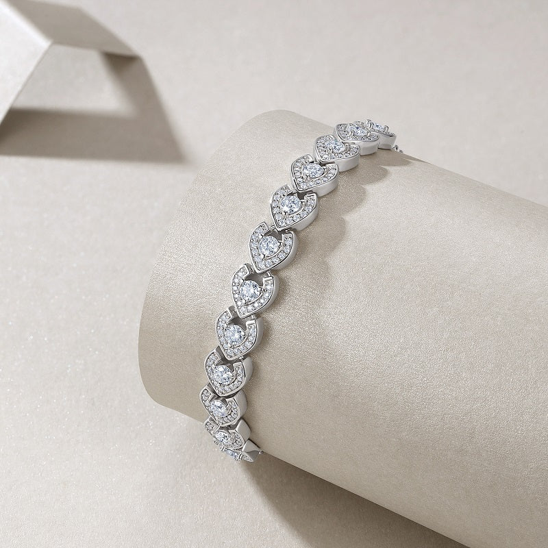 Emerald Weave Pavé Moissanite Adjustable Bracelet