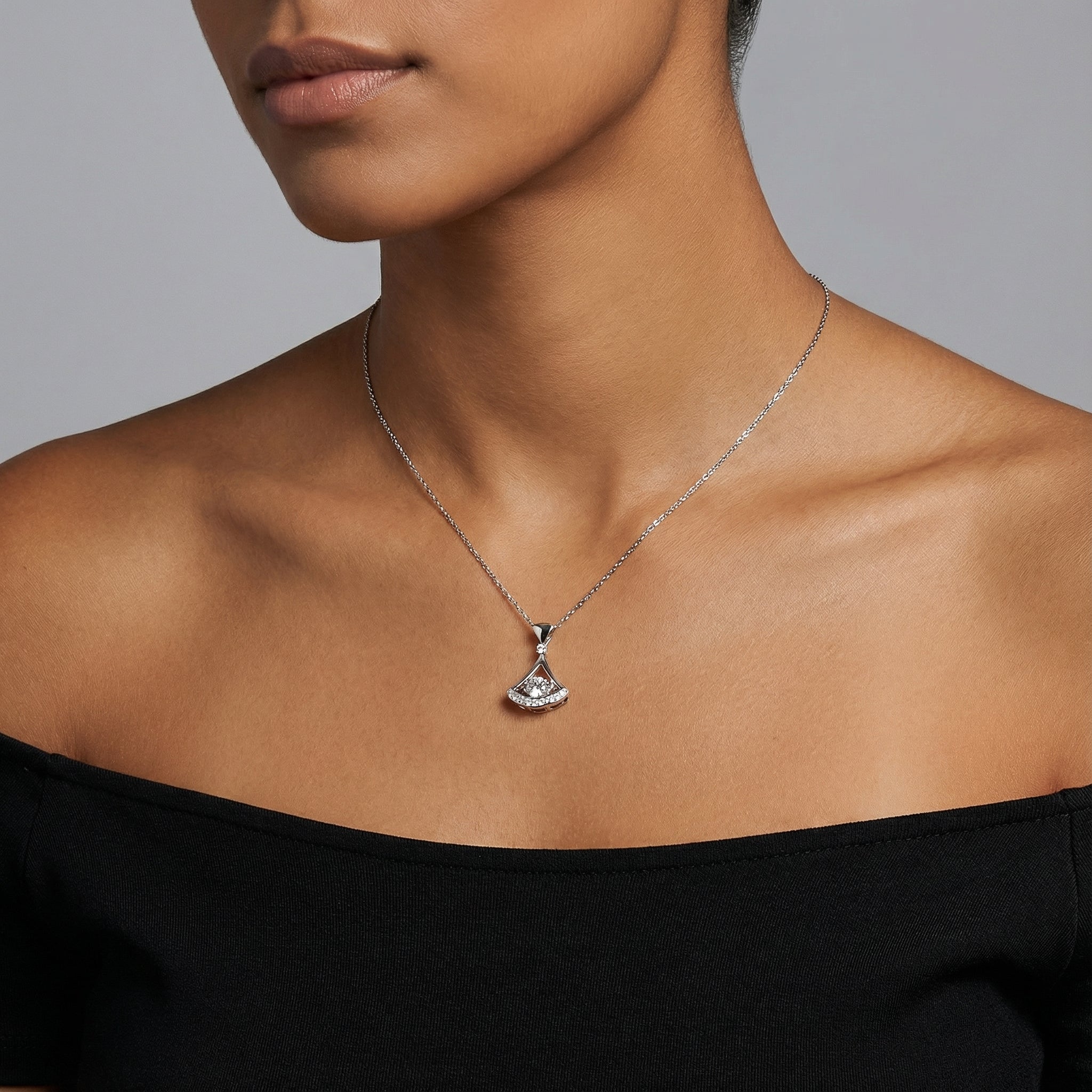 Skirt Dance Moissanite Necklace