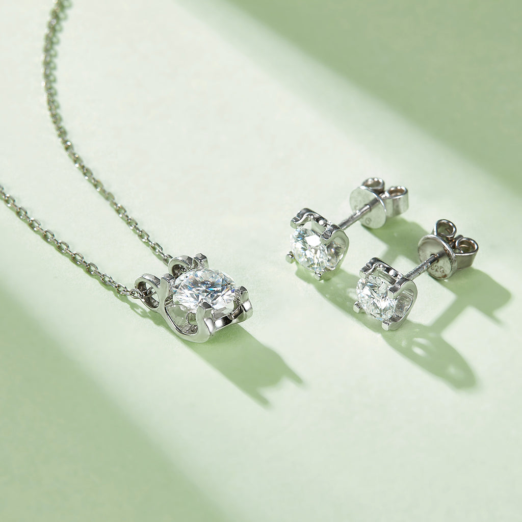 Classic Prong Moissanite Jewelry Set