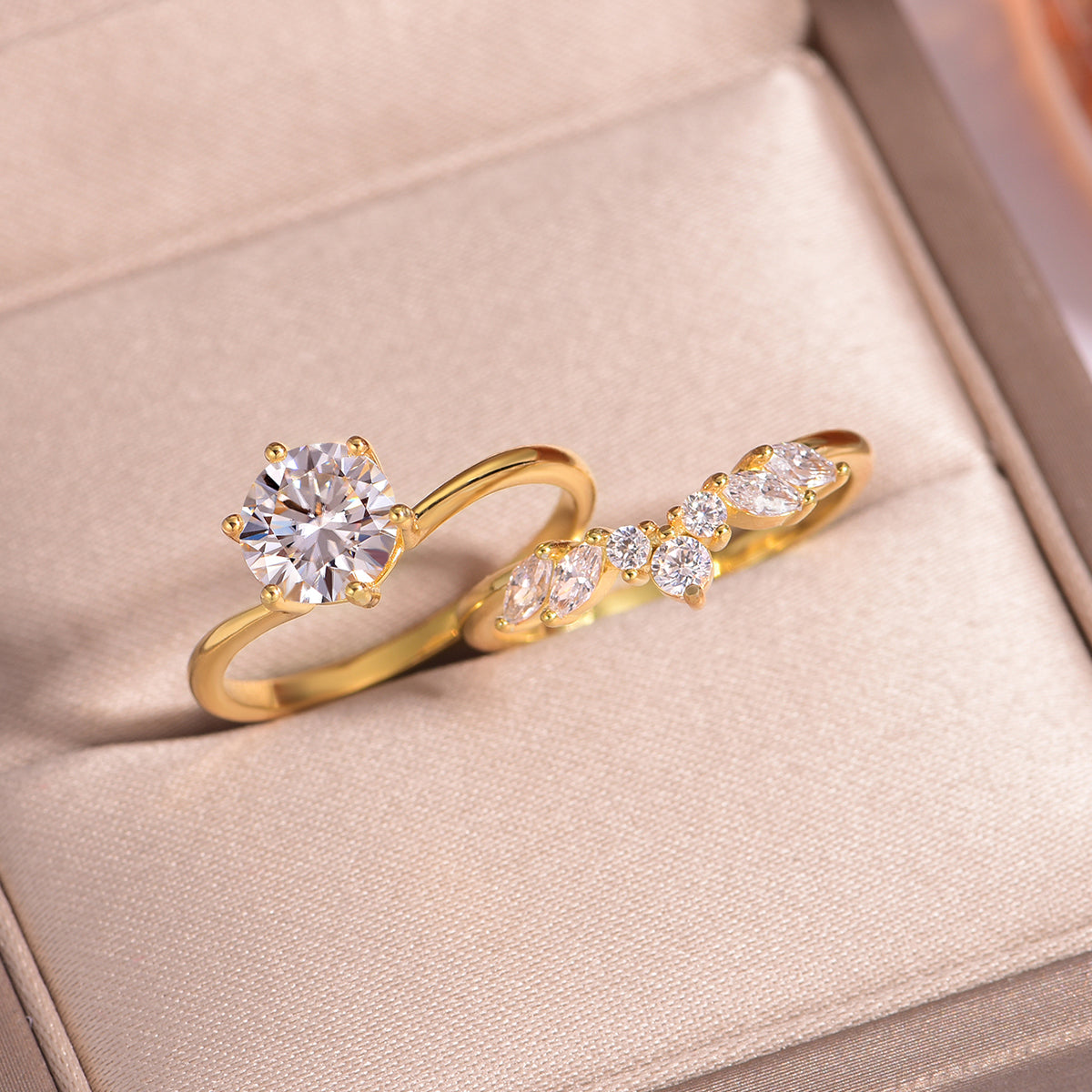 Round Solitaire Moissanite Classic Ring Set