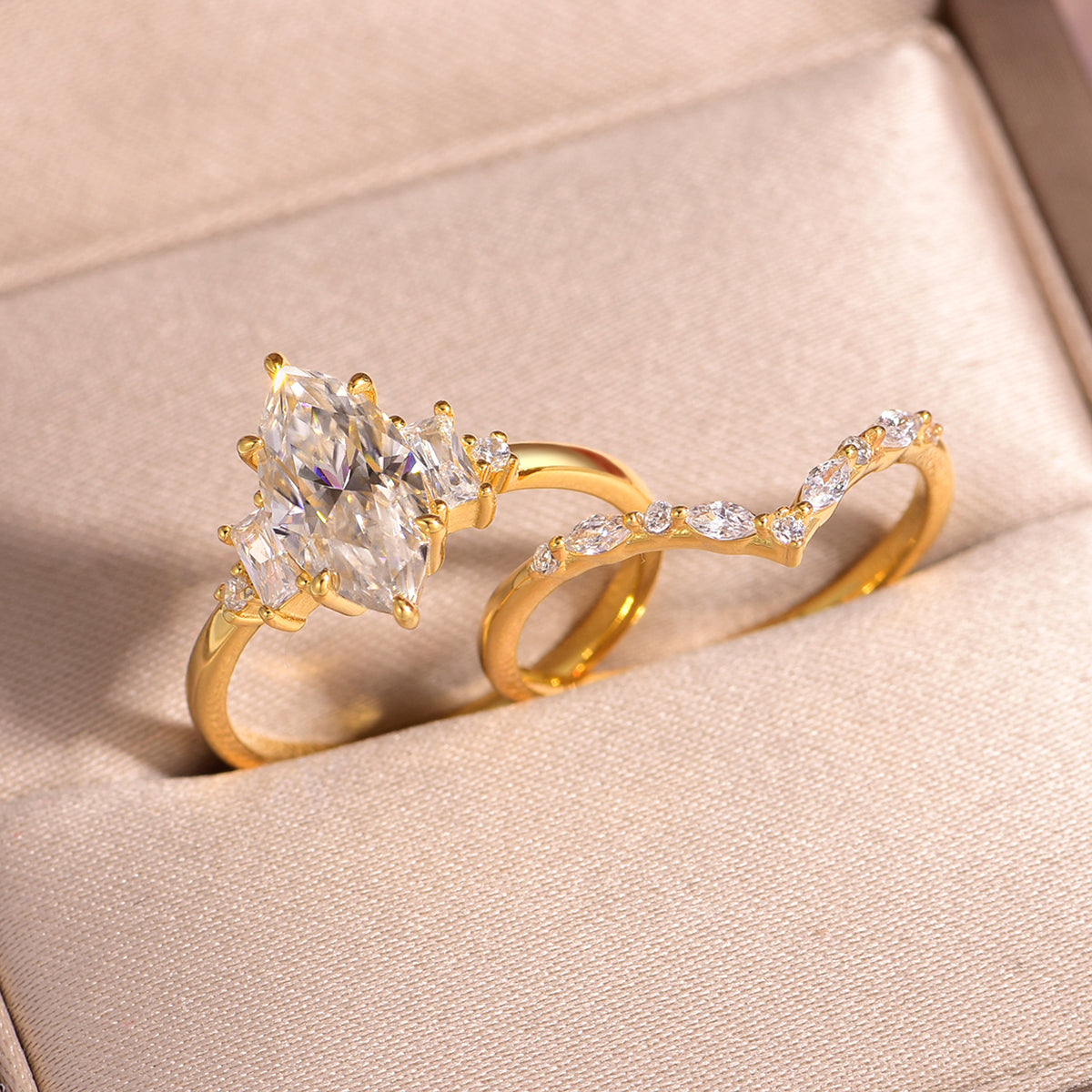 Marquise Moissanite Elegant Ring Set