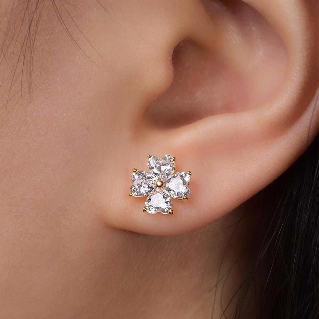 Heart‑Shaped Clover Moissanite Stud Earrings in 925 Sterling Silver with 18K Gold Plating – 2.4 ct