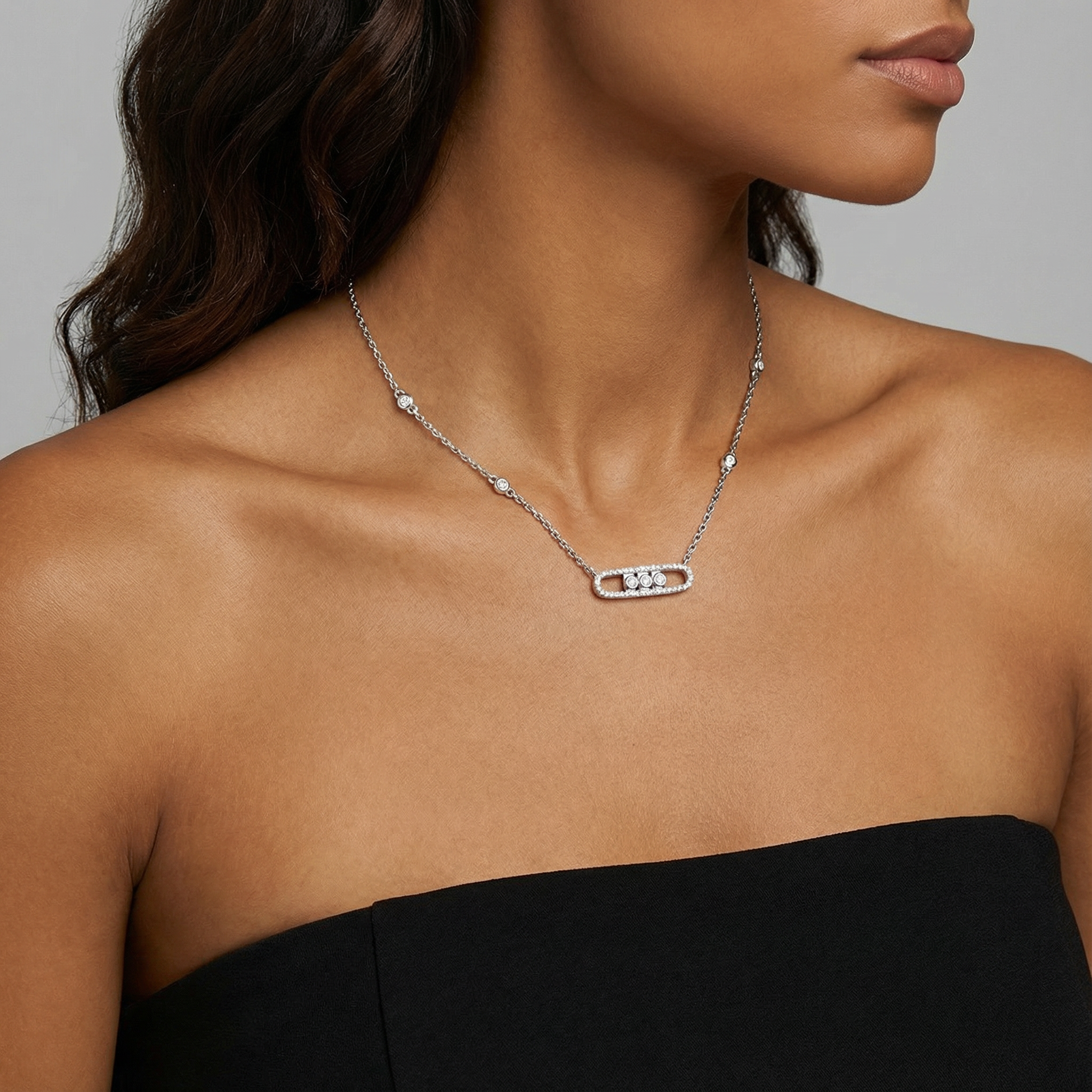 Dynamic Bar Moissanite Necklace
