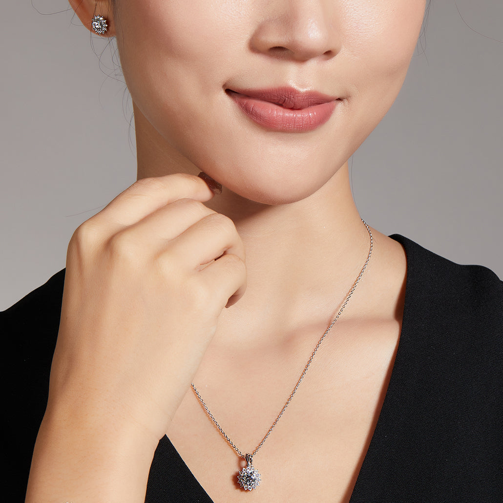 Sunburst Halo Moissanite Jewelry Set