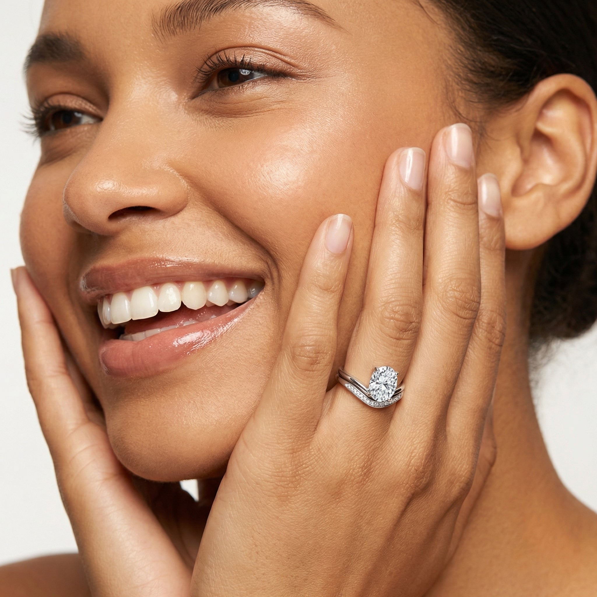 Oval Solitaire Moissanite Wave Ring Set