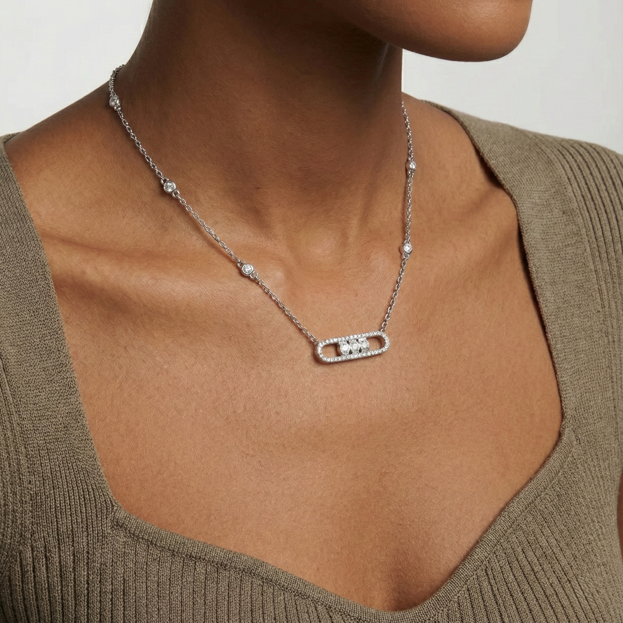 Dynamic Bar Moissanite Necklace in 925 Sterling Silver with White Gold Plating – 0.36 ct